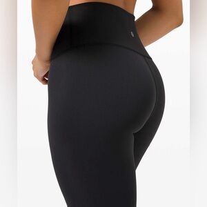 Lululemon•Wunder Train High-Rise Tight 28"•Black•FLAWLESS• Sz 6